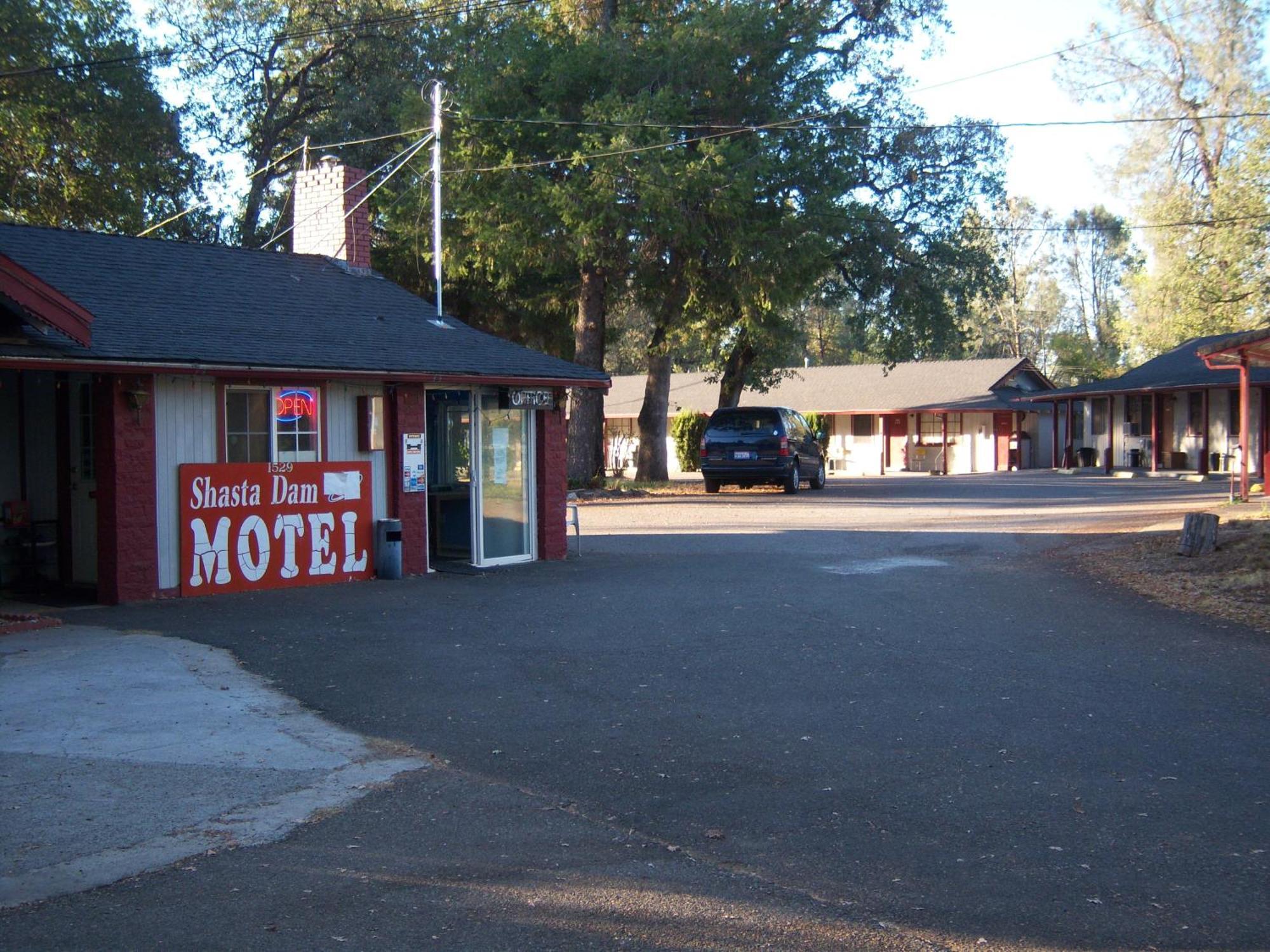 Shasta Dam Motel Shasta Lake Esterno foto
